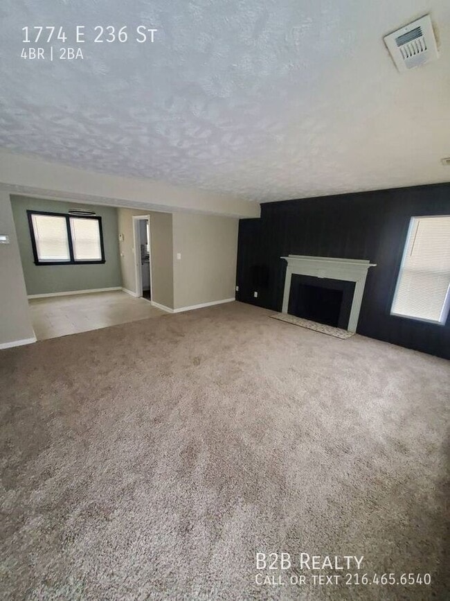 Building Photo - 1774 E 236th St