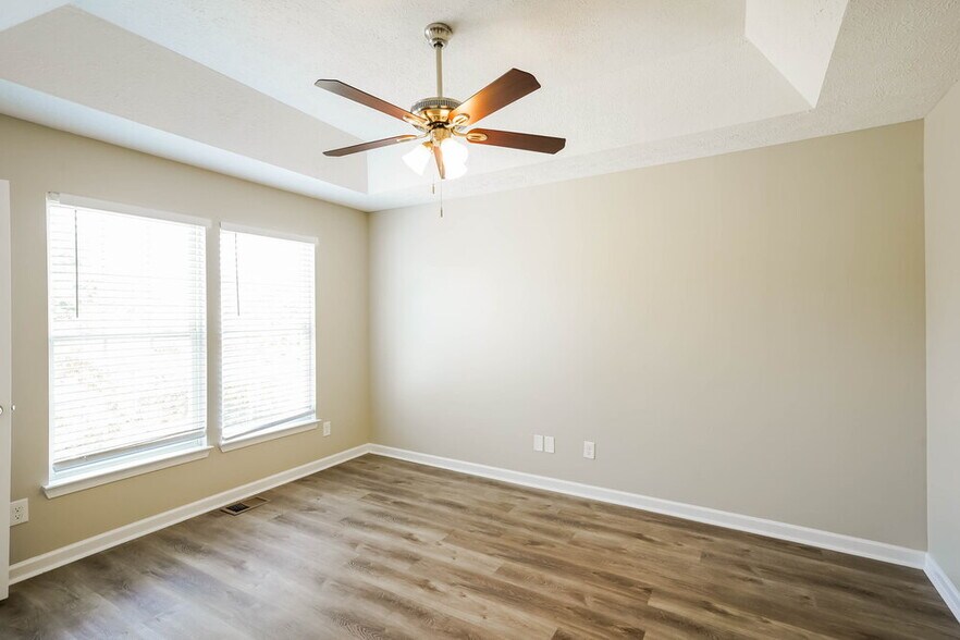 Building Photo - 2608 River Meade Way
