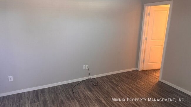 Building Photo - 2142 N Texas Ave