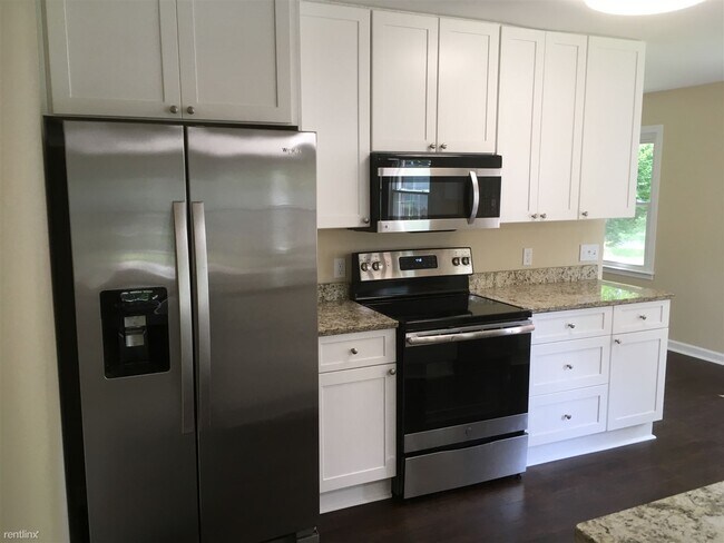 Building Photo - 3 br, 2 bath House - 9315 Tiverton Way