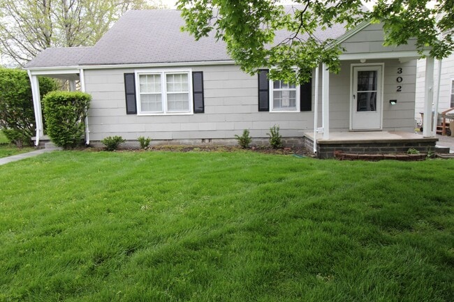 Primary Photo - One Bedroom Duplex in North Kansas City