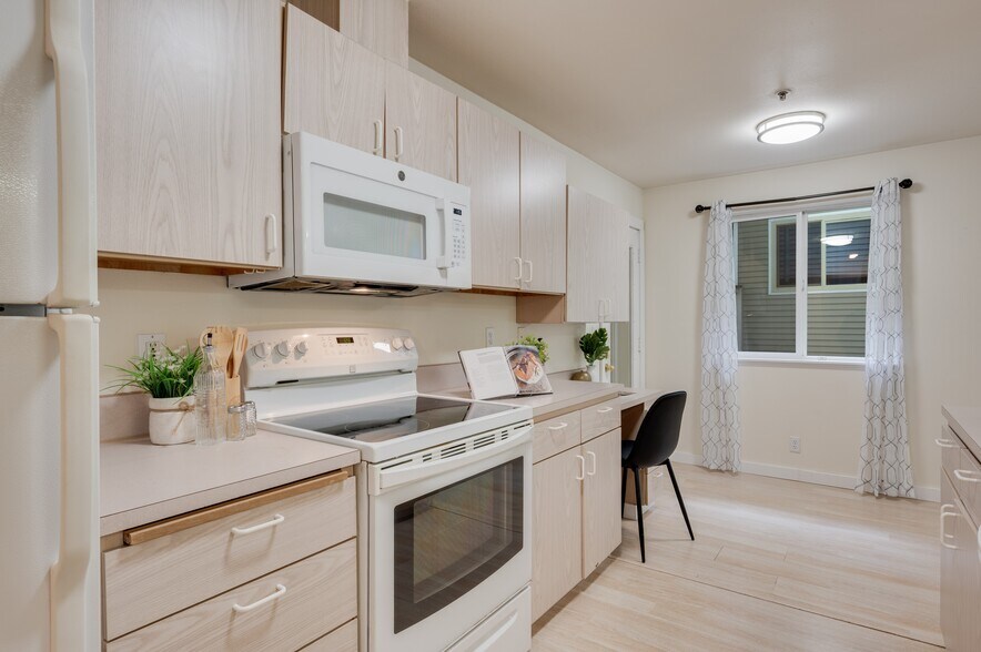 Building Photo - 18210 73rd Ave NE