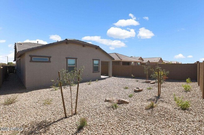 Building Photo - 16514 W Charlotte Dr