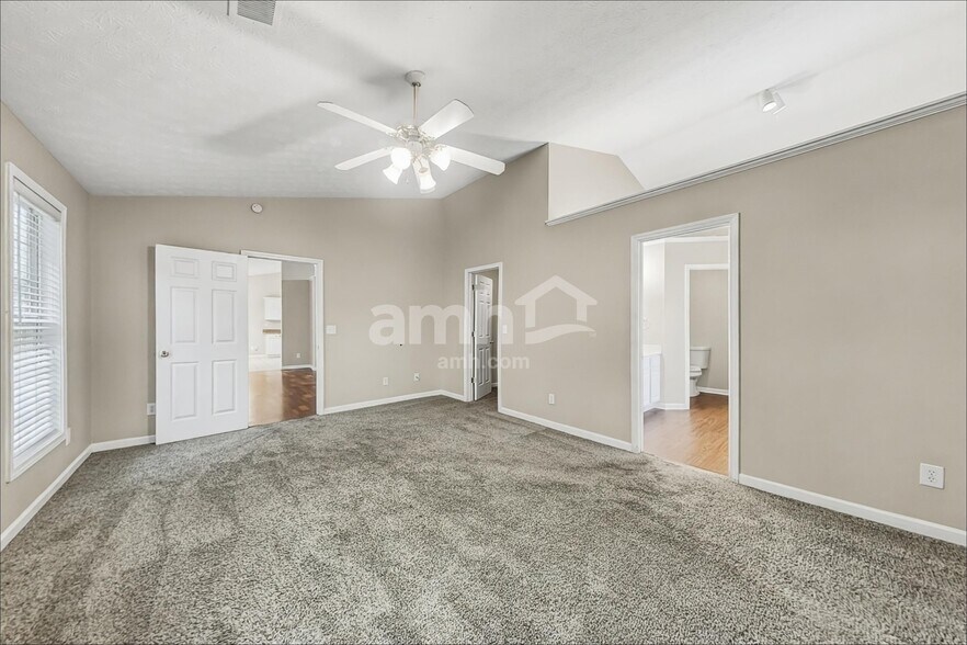 Building Photo - 3262 Millhollow Ter
