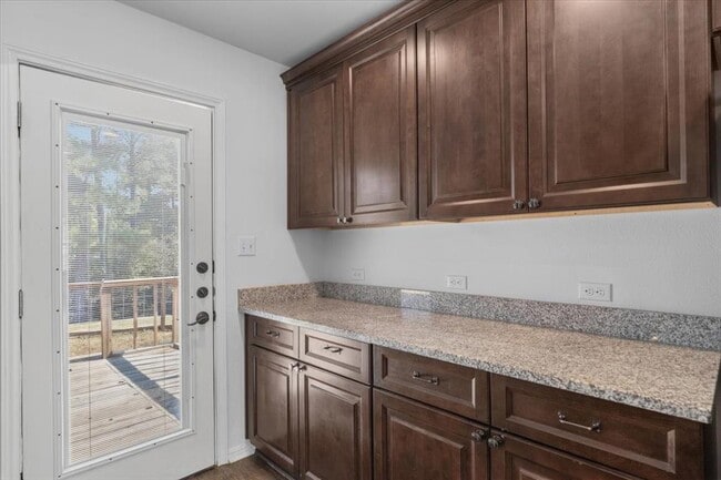 Building Photo - 120 Waialua Ct