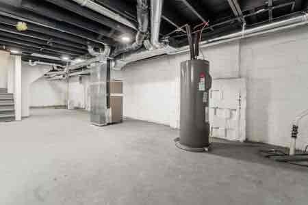 Building Photo - 969 Heyl Ave