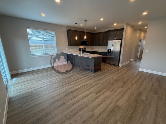 Building Photo - 1333/1335 Oppek St NE #2023-LL765