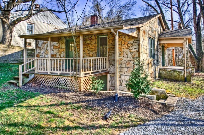 Building Photo - Coming Soon: 2BR+, 1BA (Please do not apply without speaking with us first.)