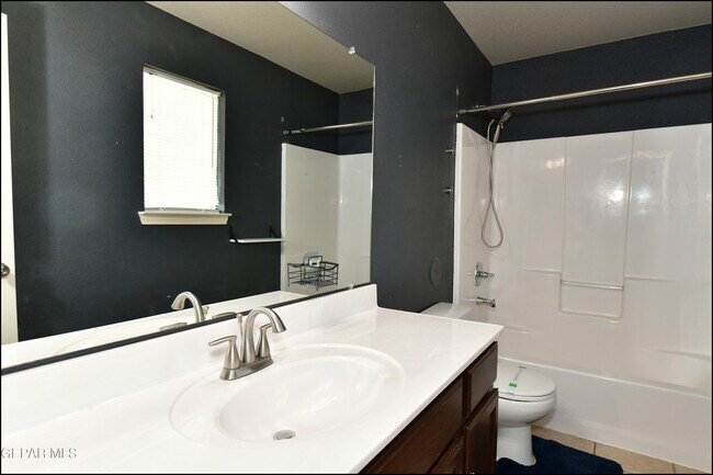 Building Photo - 10661 Canyon Sage Dr