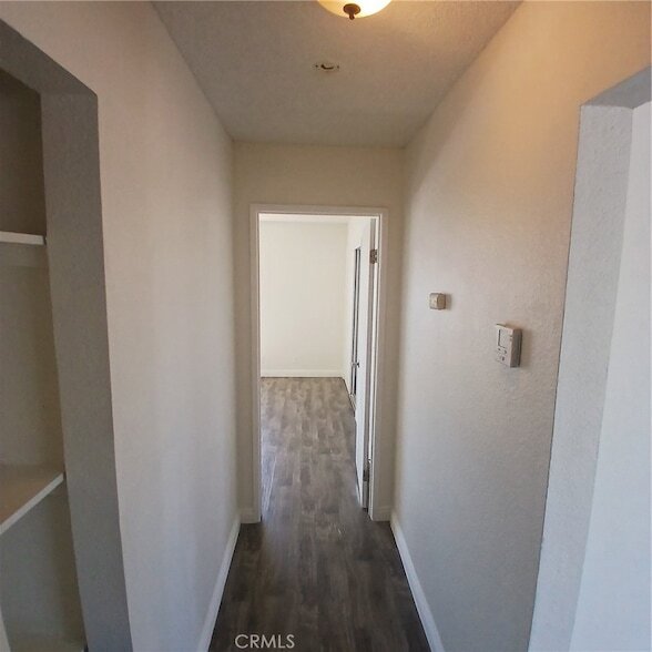 Building Photo - 509 E Ave Q-2