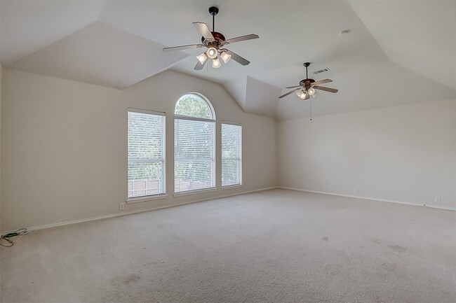Building Photo - 2609 Monroe Dr