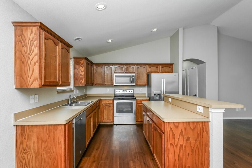 Building Photo - 1144 Browntop St