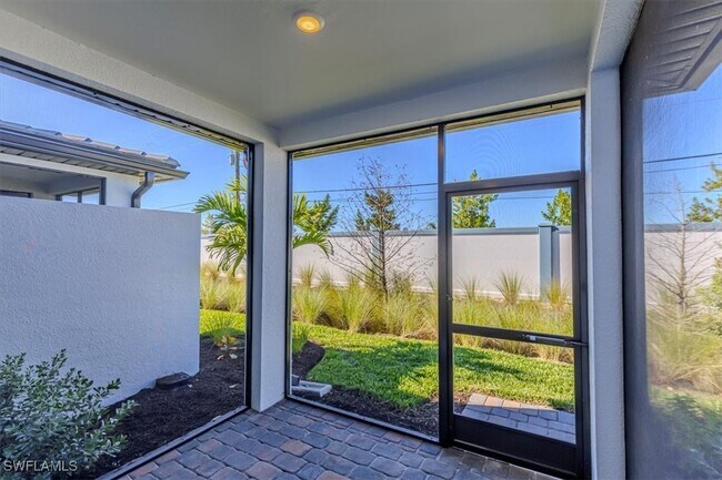 Building Photo - 27842 Solis Grande Dr