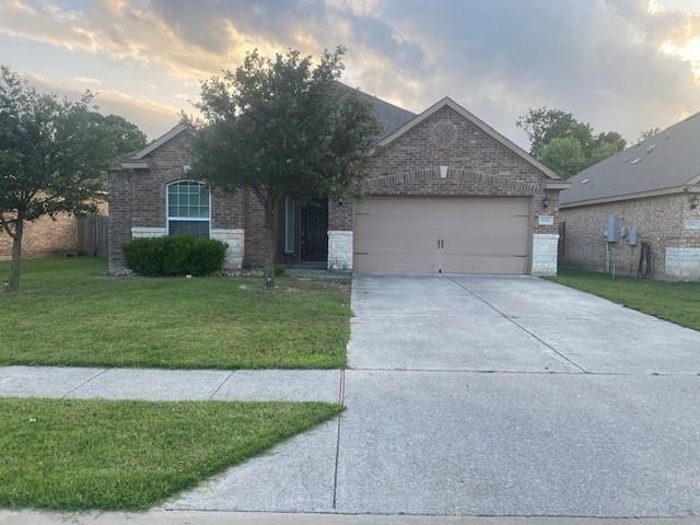 Primary Photo - 1720 Persimmon Dr