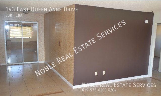 Building Photo - 143 E Queen Ann Dr