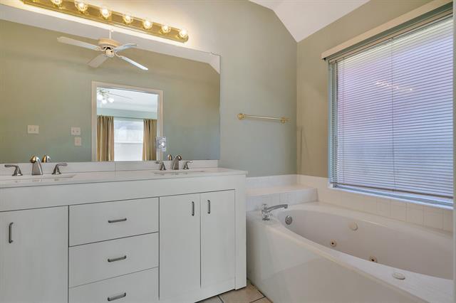 Building Photo - 1045 Sweet Grass Trail