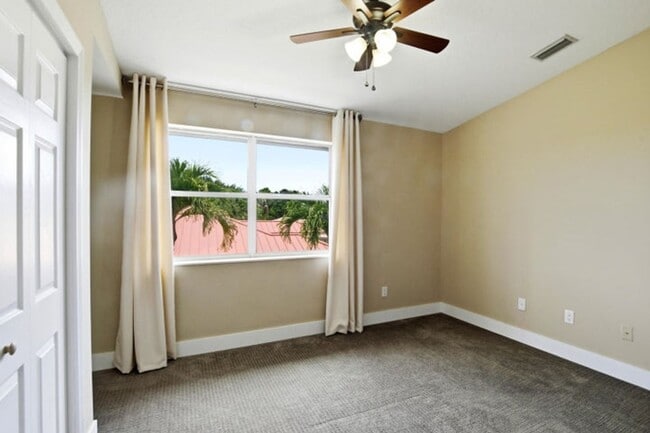 Building Photo - 101 Mill Pond Ln