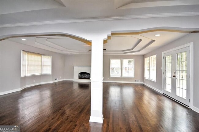Building Photo - 86 Regency Way SE