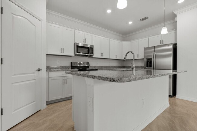 Building Photo - 4363 Lemongrass Dr