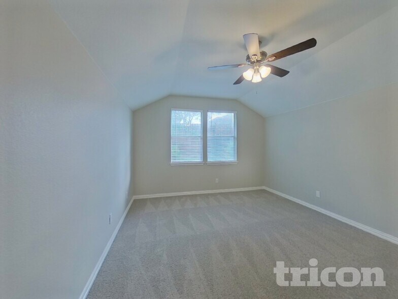 Building Photo - 5604 Nacona Dr