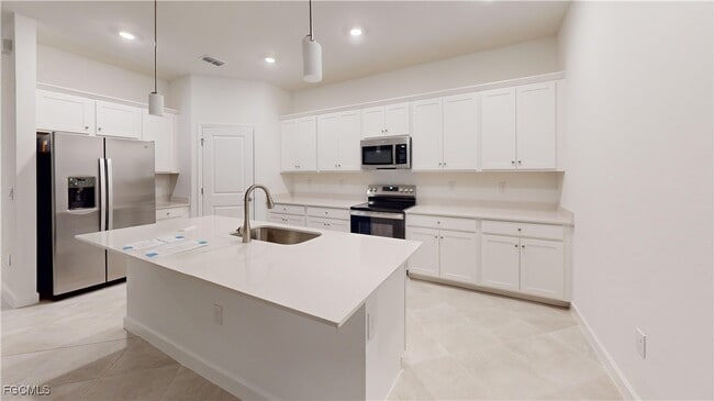 Building Photo - 20423 Copperhead Dr