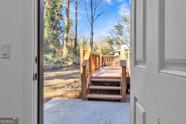 Building Photo - 2835 Mt Tabor Cir