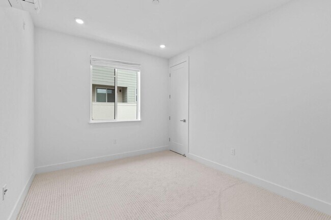 Building Photo - 3020 Boyter Pl