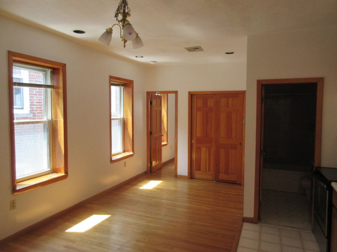 Building Photo - 374 North St