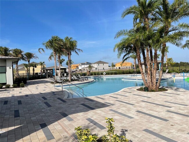 Building Photo - 6805 Perch Hammock Lp