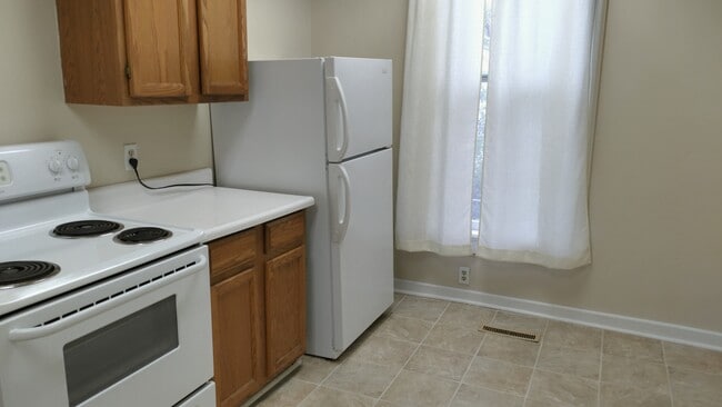 Building Photo - 909 14th St