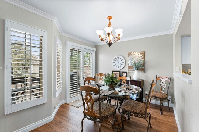 Building Photo - 1037 S Daybreak Ct