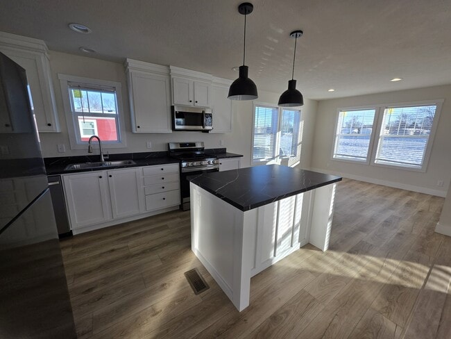 Building Photo - 175 N Michigan Ave