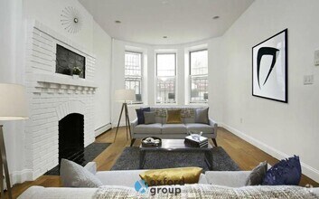 Building Photo - 3 bedroom in Brooklyn NY 11207
