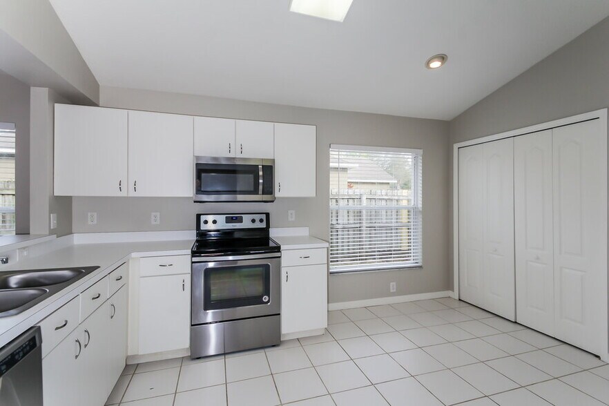 Building Photo - 9007 Egret Cove Cir