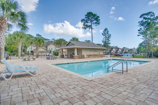 Building Photo - Coastal Living in Navarre: 4 Bedrooms, 2.5...