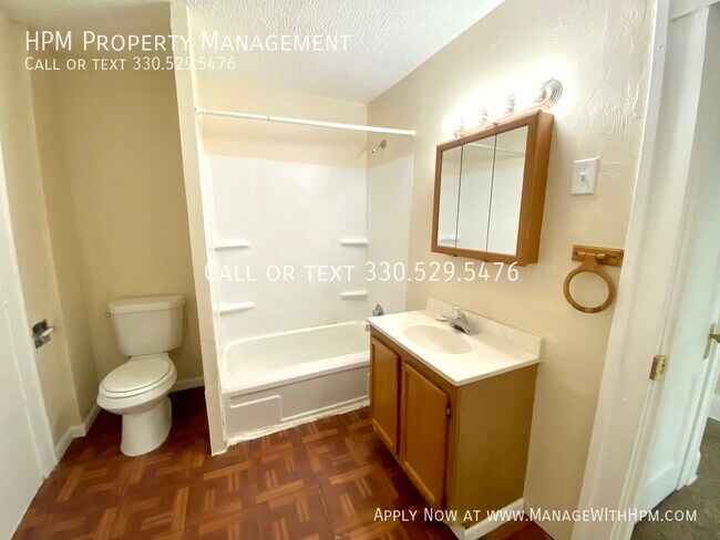 Building Photo - 2302 10th St NW