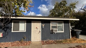 Building Photo - 203 Lualan Ln