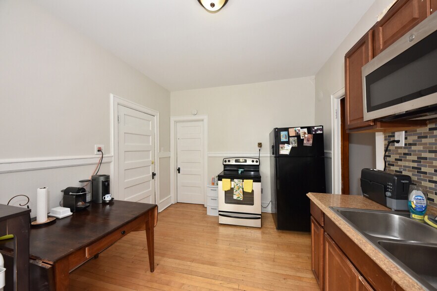 Kitchen view 3 - 2853 N Murray Ave