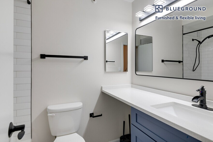 Building Photo - 150 Huntington Ave