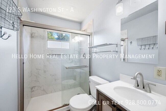 Building Photo - 123 S Washington St