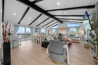 Building Photo - 5048 Bluff Pl