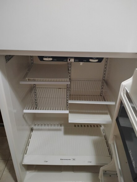 Building Photo - 3915 Joliet Ave