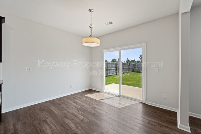 Building Photo - 4136 Thimbleberry Dr