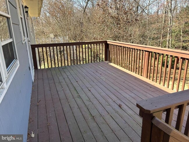 Building Photo - 149 Northway