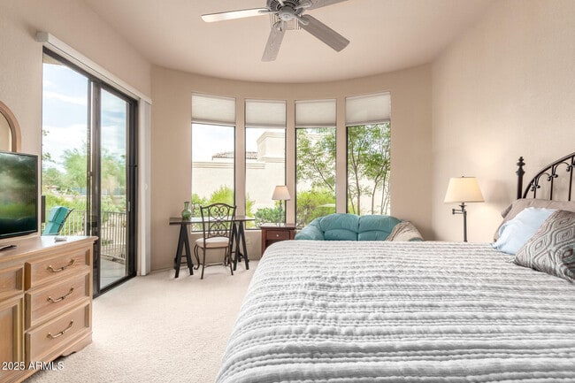 Building Photo - 25621 N Sago Dr