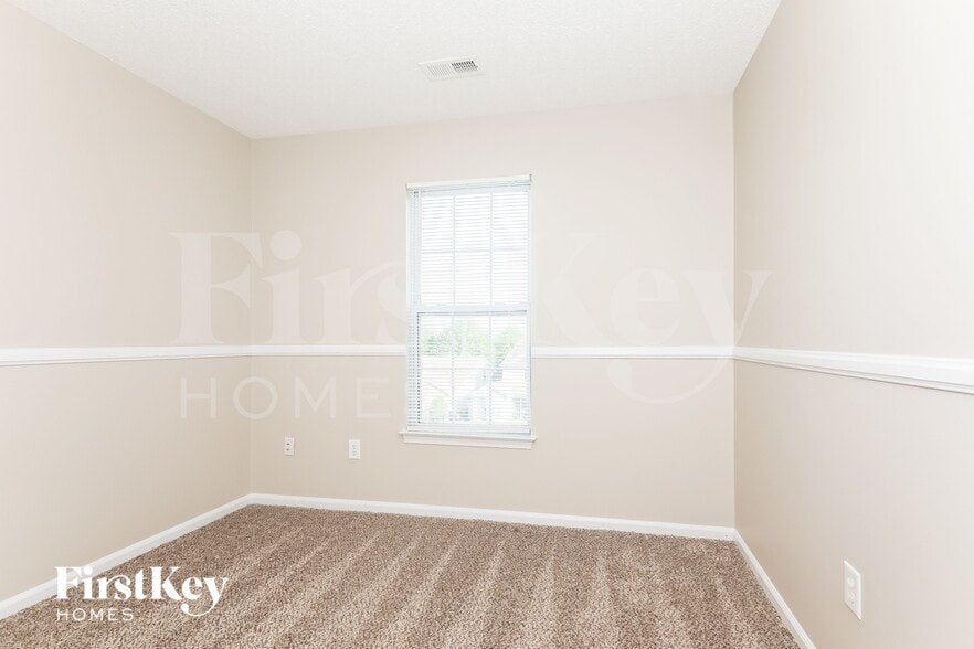 Building Photo - 12728 Cumberland Crest Dr