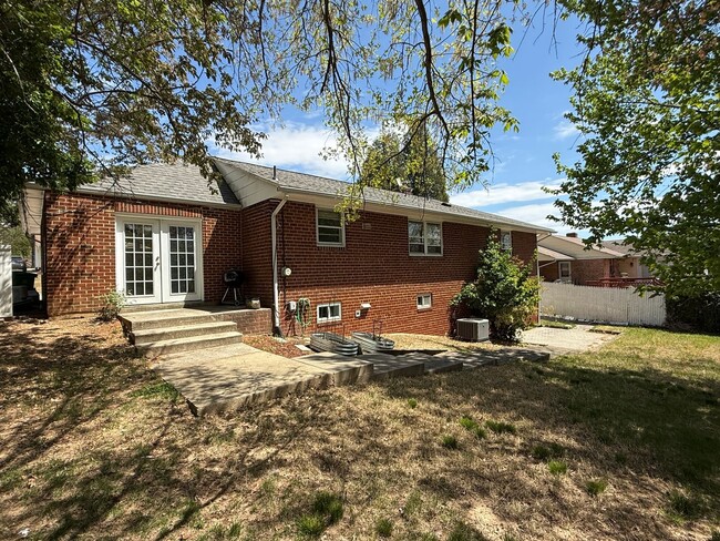 Building Photo - Beautiful 3BR Home with Garage, Finished Walk-Out Basement & Bonus Spaces- Beltsville, MD