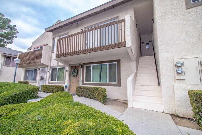 Building Photo - Newly Remodeled 2 Bed / 2 Bath  Upstairs Condo In Colton!