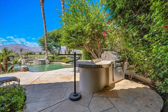 Building Photo - 79953 Rancho La Quinta Dr
