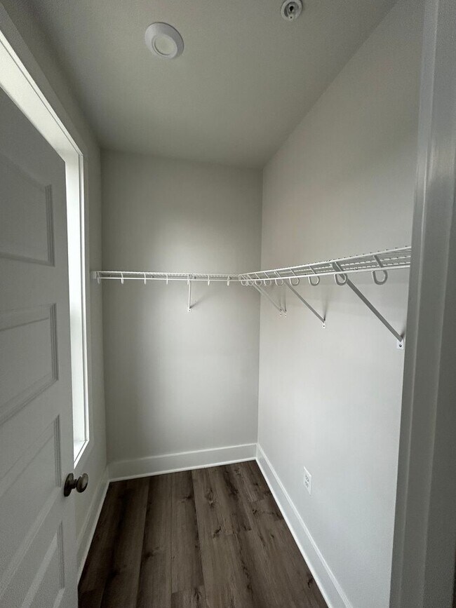 Building Photo - 2697 St Elias Dr